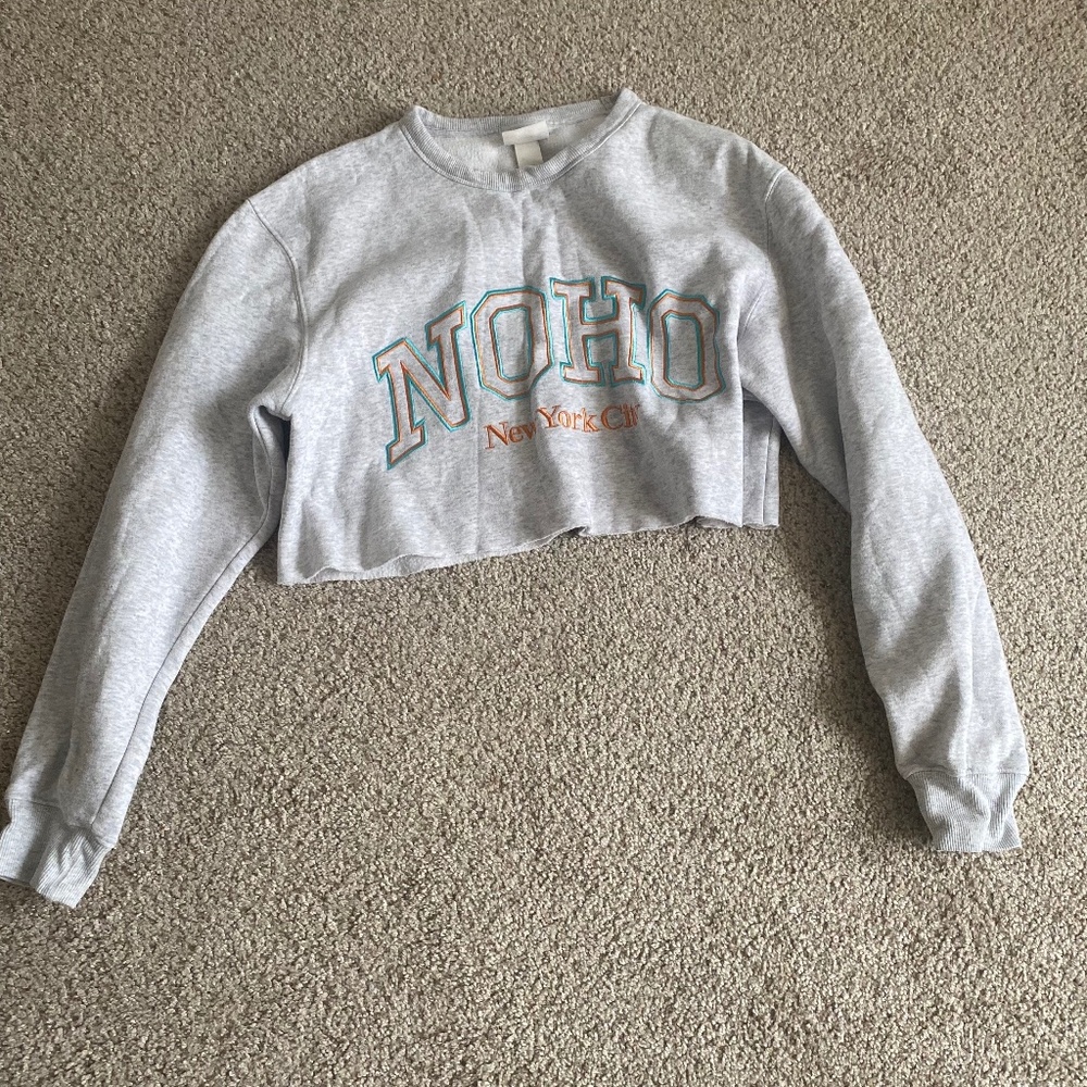 H&M Women’s Long Sleeve Top Size M